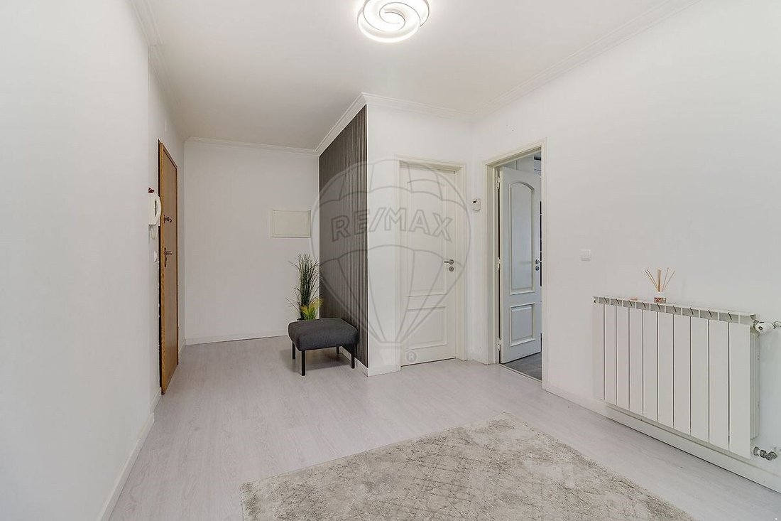 Apartment in Malveira e Sao Miguel de Alcainca, Lisbon, Portugal 2 - 17529932