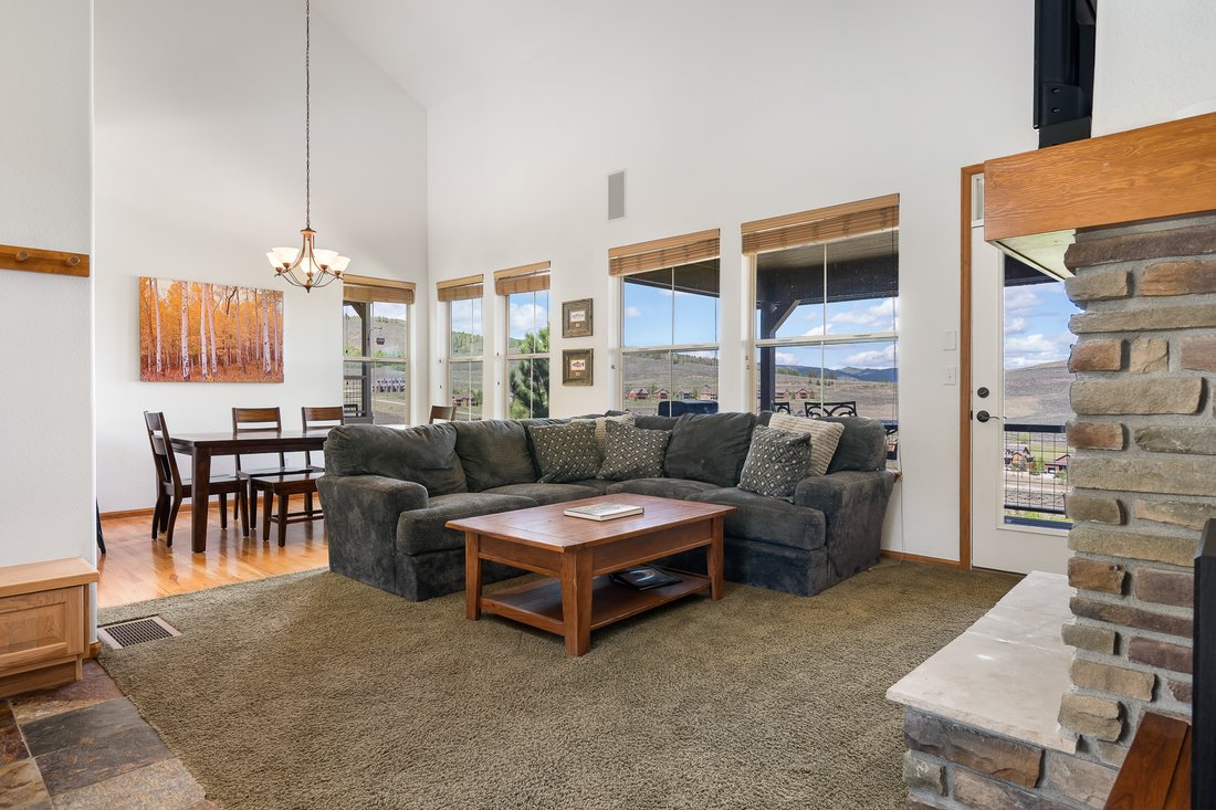 Granby, Colorado, United States 5 - 18080249