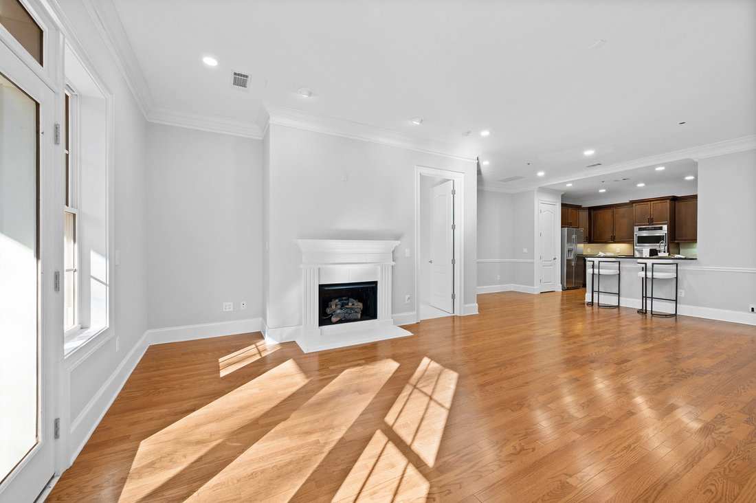 Condo in Atlanta, Georgia, United States 3 - 18080262
