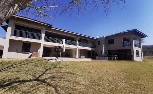 House in Mbombela, Mpumalanga, South Africa 1