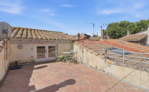Townhouse in Arles, Provence-Alpes-Côte d'Azur, France 1