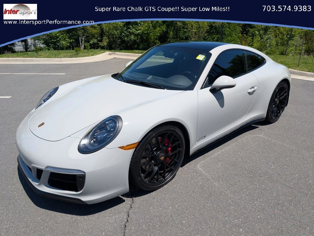 Coupe in Ashburn, VA, United States 1 - 18080564
