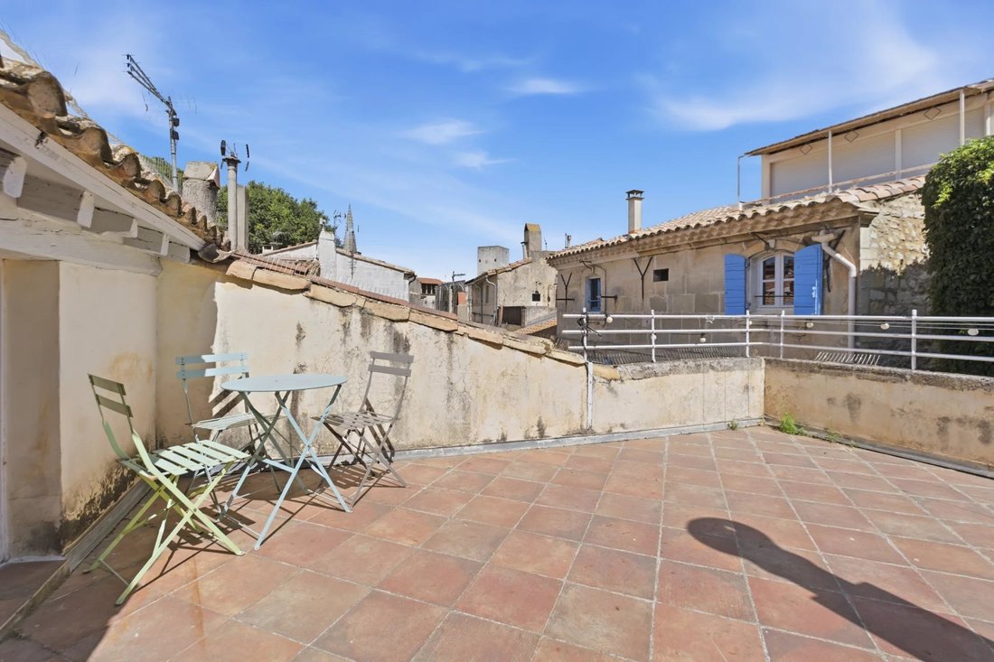 Townhouse in Arles, Provence-Alpes-Côte d'Azur, France 3 - 17235021