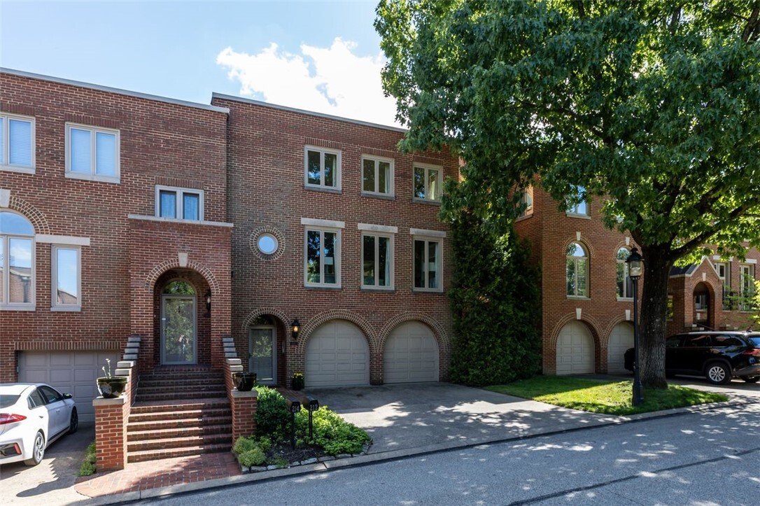 Townhouse in Pittsburgh, Pennsylvania, United States 3 - 18080233