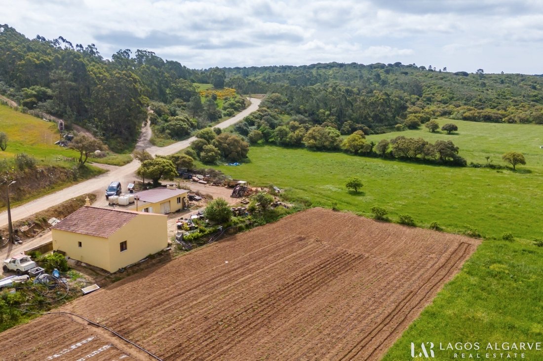Villa in Budens, Algarve, Portugal 1 - 17746171