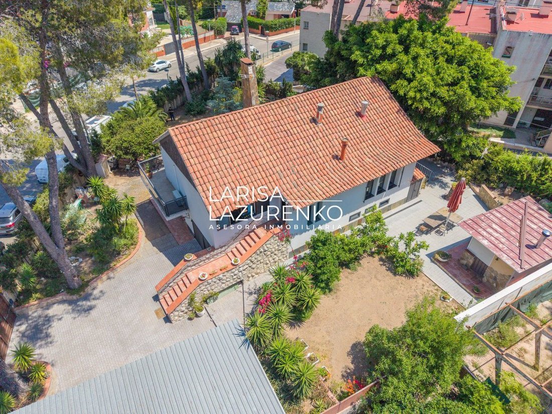 Chalet in Salou, Catalonia, Spain 1 - 17323843