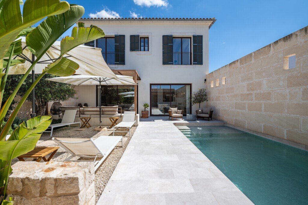 House in ses Salines, Balearic Islands, Spain 1 - 18080636