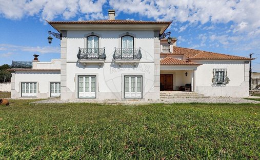 Villa in Bucelas, Lissabon, Portugal 1