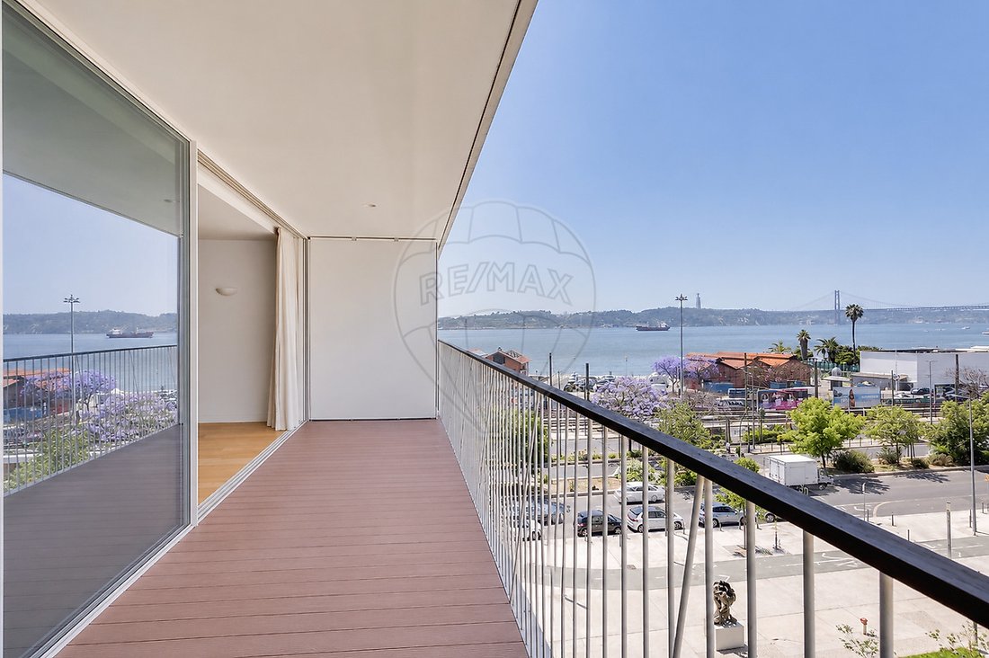 Apartment in Misericordia, Lisbon, Portugal 1 - 18083128