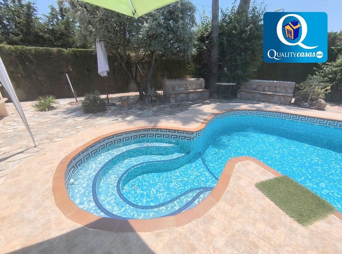 Chalet in Mutxamel, Valencian Community, Spain 3 - 18080663