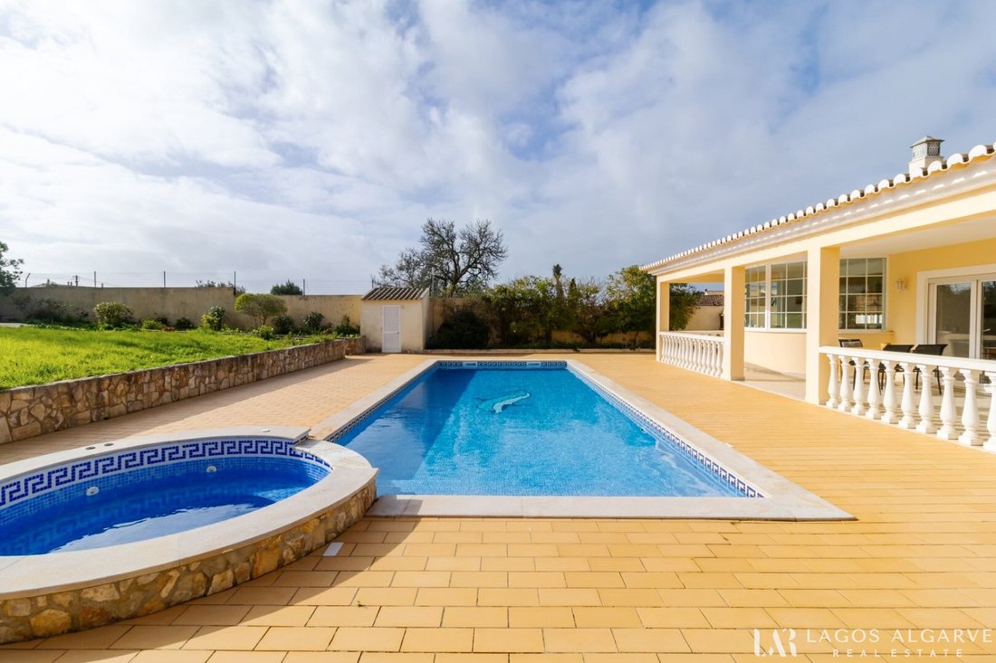 Villa in Praia da Luz, Algarve, Portugal 3 - 17058944