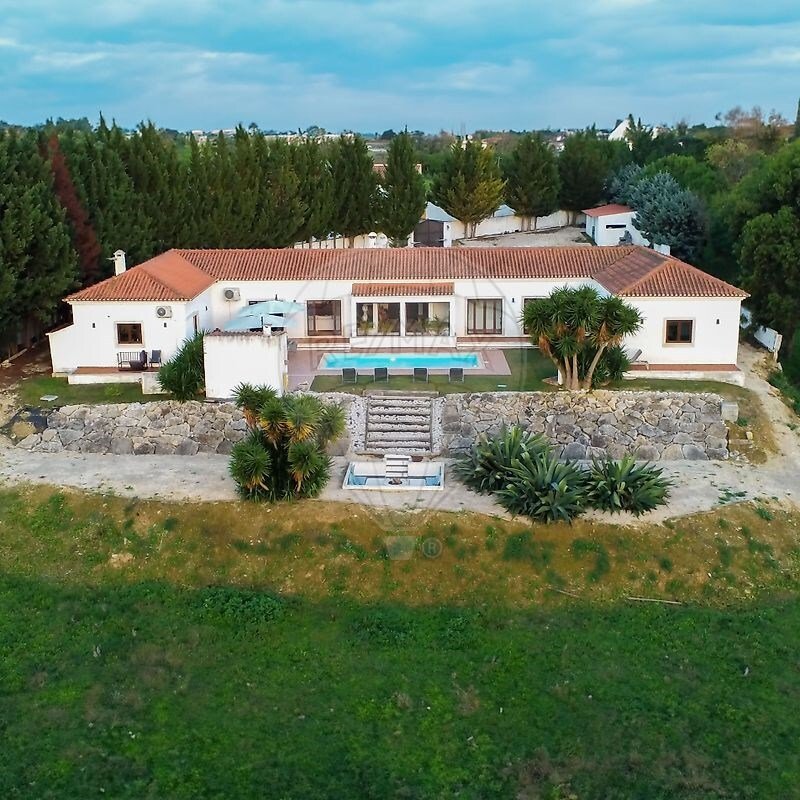 Villa in Abitureiras, Santarem District, Portugal 1 - 15667049