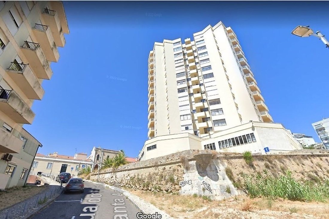 Apartment in Penha de Franca, Lisbon, Portugal 5 - 12576839