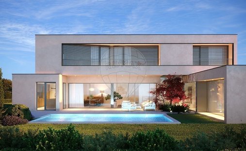 Villa in Charneca de Caparica e Sobreda, Setubal, Portugal 1