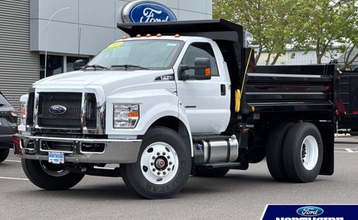 2027 Ford F-750SD Scelzi 5-7 Yard Dump in Portland, OR, United States 1