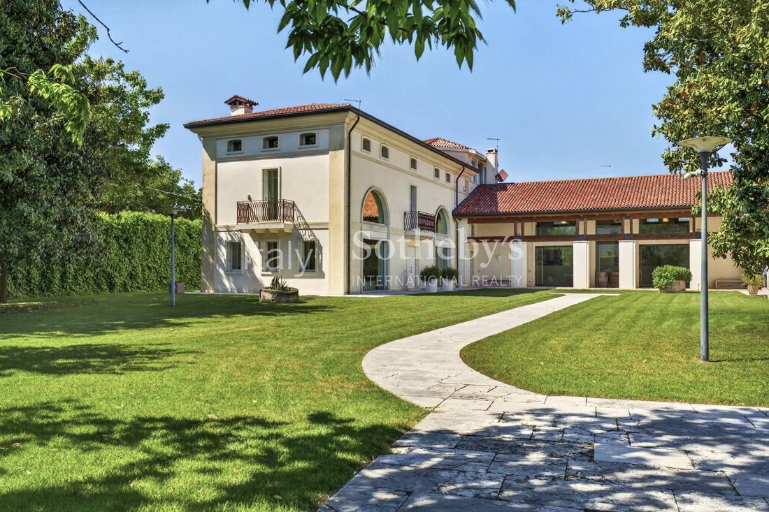 House in Galliera Veneta, Veneto, Italy 2 - 18080691