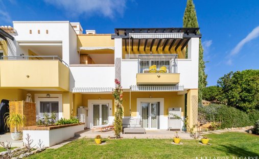 Townhouse in Mexilhoeira Grande, Algarve, Portugal 1