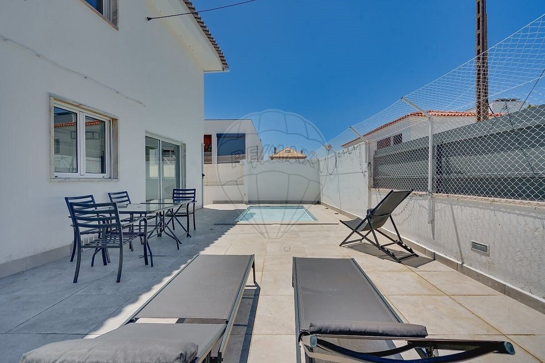 Villa in Carcavelos e Parede, Lisbon, Portugal 5 - 18083118