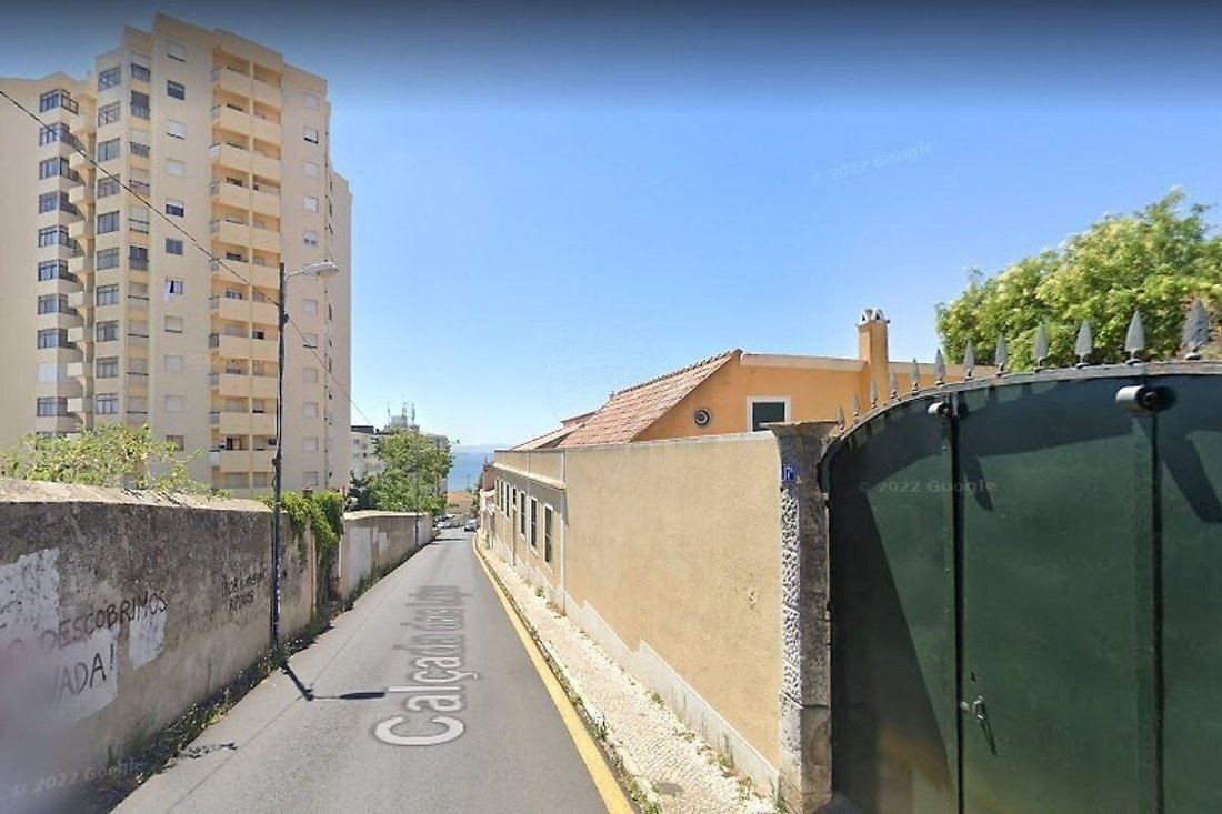 Apartment in Penha de Franca, Lisbon, Portugal 2 - 12576839