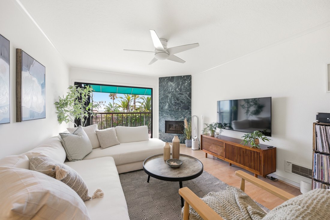 Condo in Malibu, California, United States 2 - 18080250