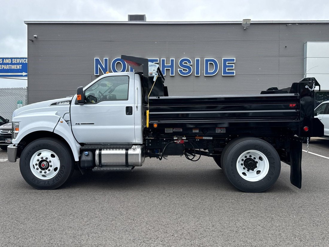 Pickup in Portland, OR, United States 3 - 18080380