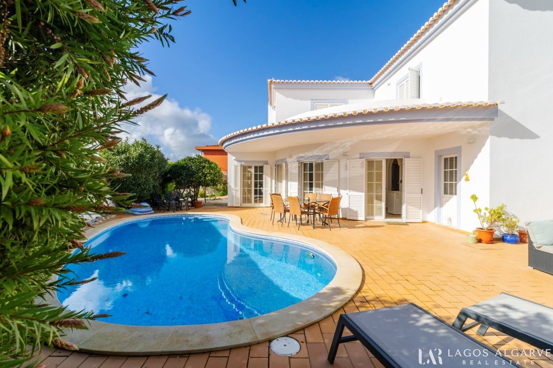 Villa in Praia da Luz, Algarve, Portugal 1 - 16953214