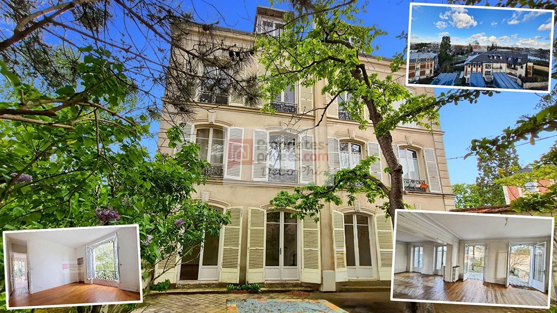 Apartment in Domaine National du Château, Versailles, France 5 - 17914976