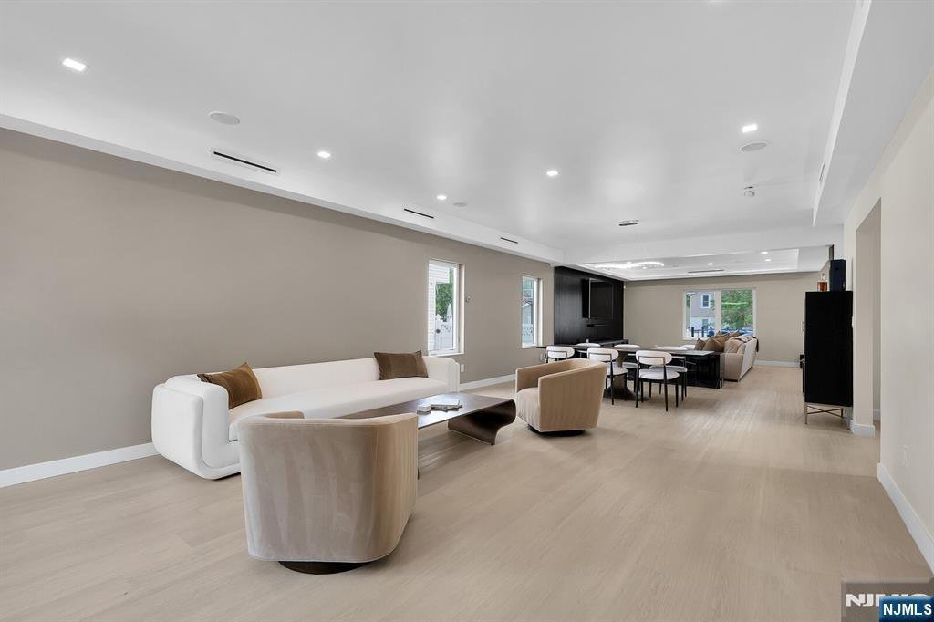 House in Rutherford, New Jersey, United States 4 - 18080226