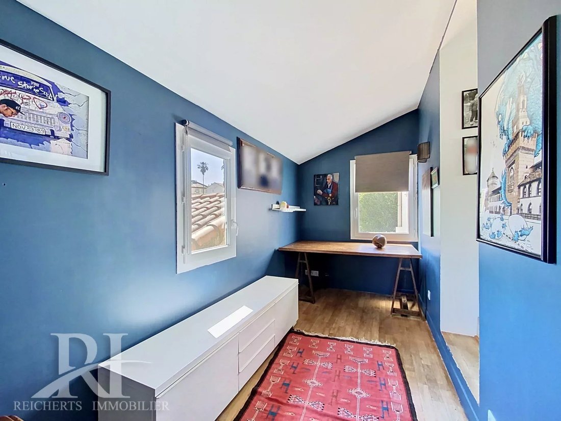 House in Cannes, Provence-Alpes-Côte d'Azur, France 5 - 18080192