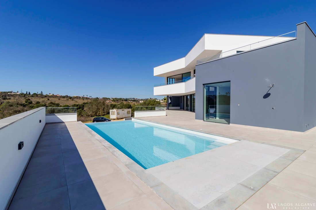 Villa in Sao Goncalo de Lagos, Algarve, Portugal 1 - 16202627