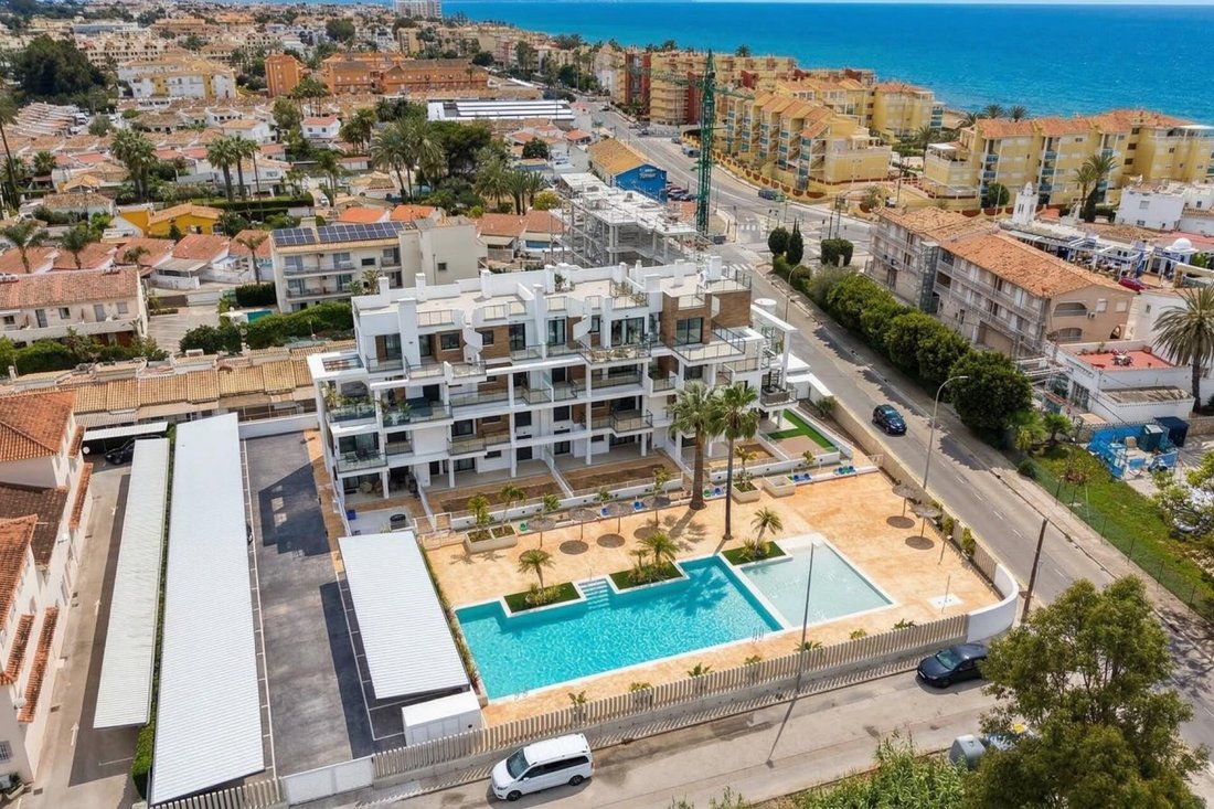 Apartment in Denia, Valencian Community, Spain 2 - 18080662