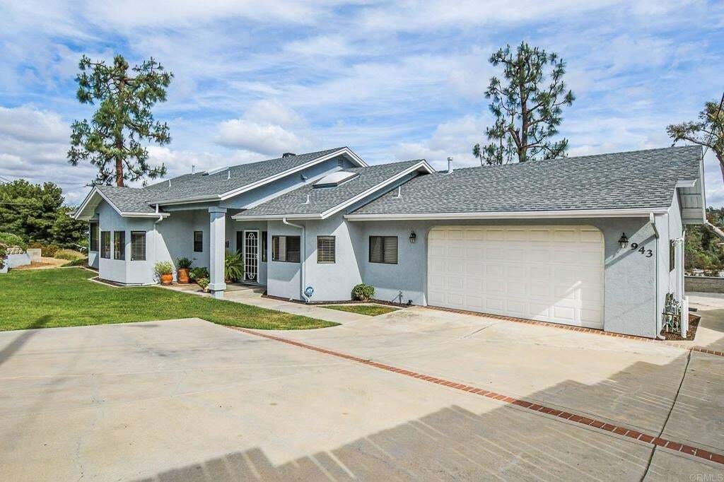 House in El Cajon, California, United States 2 - 17854217