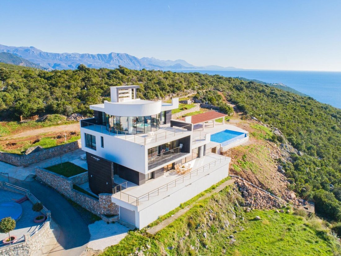 Villa in Krimovica, Kotor Municipality, Montenegro 3 - 18080300