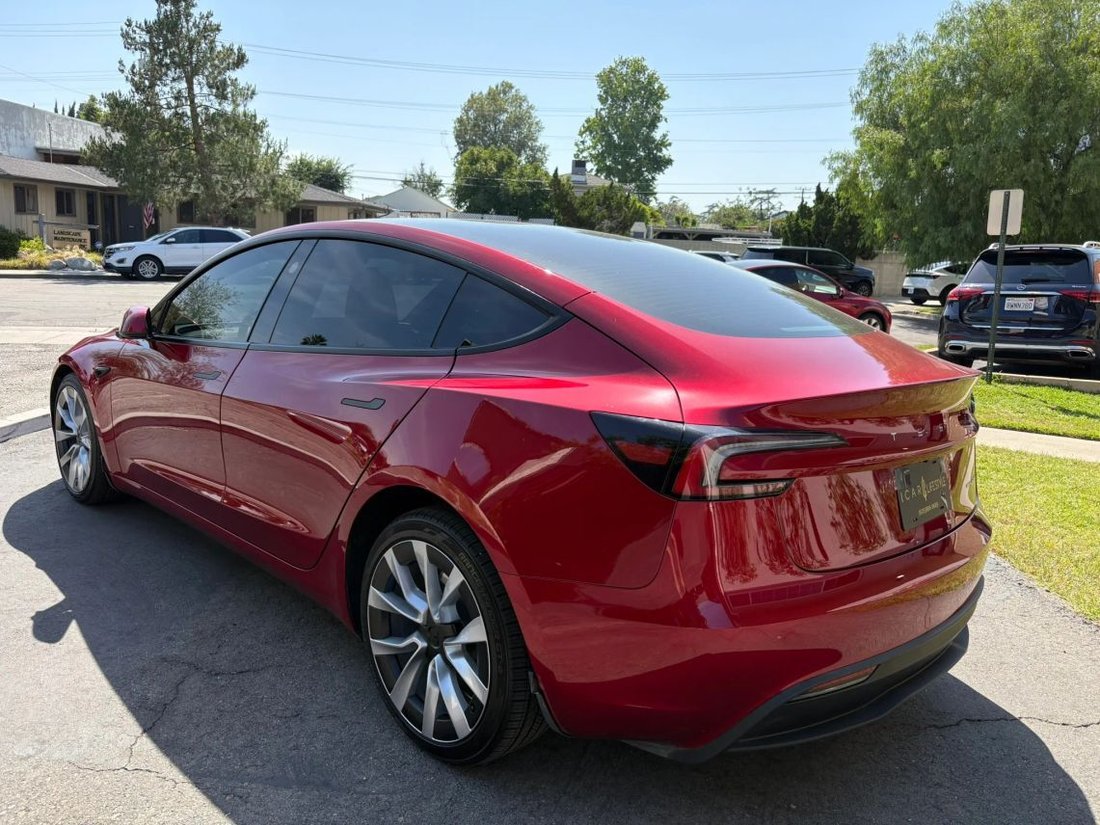 Sedan in Arcadia, CA, United States 4 - 18049087