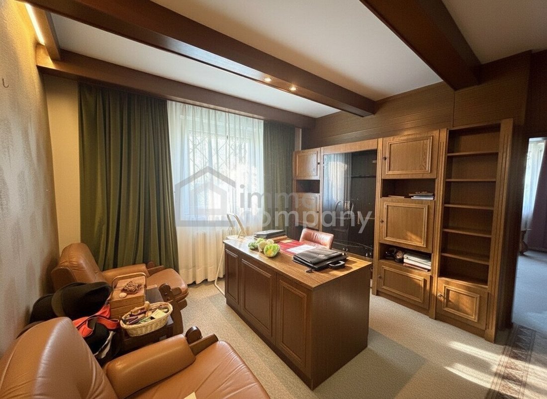 House in Vienna, Wien, Austria 5 - 18080304