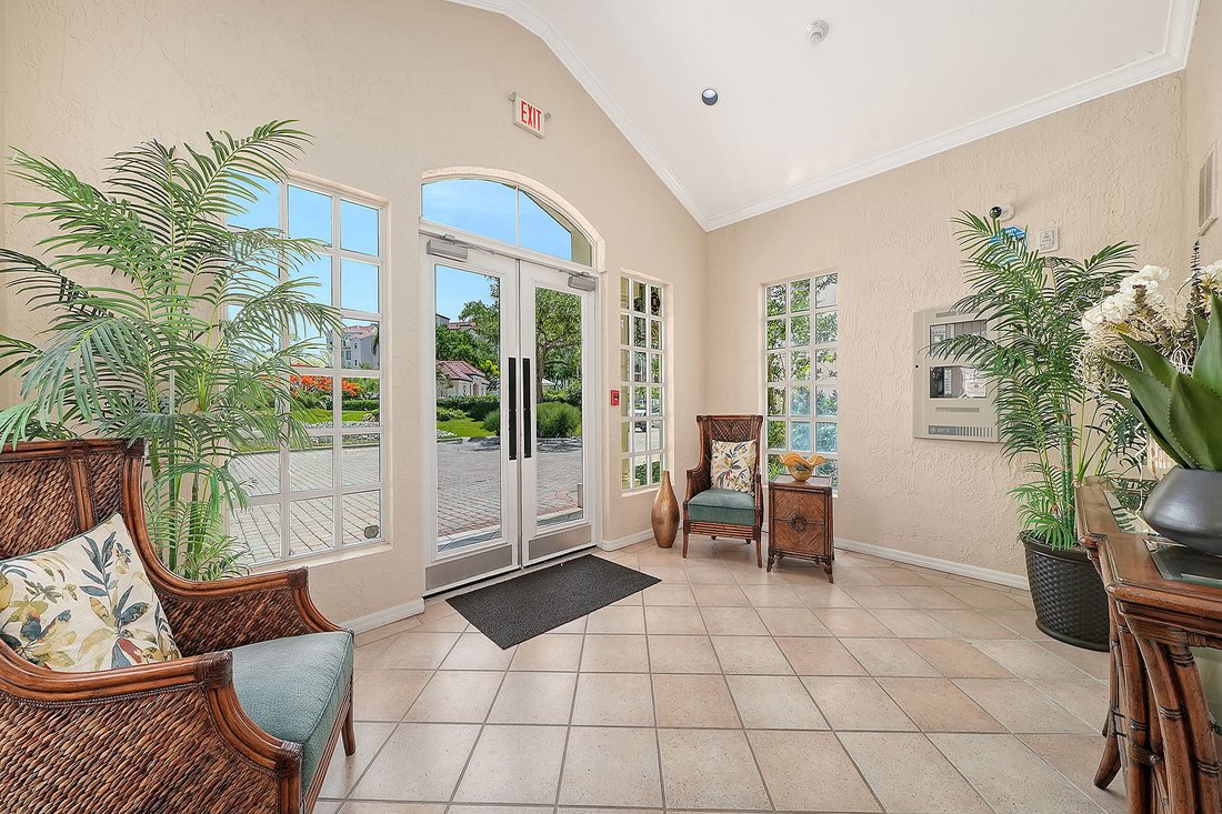 Condo in Sarasota, Florida, United States 3 - 18080260