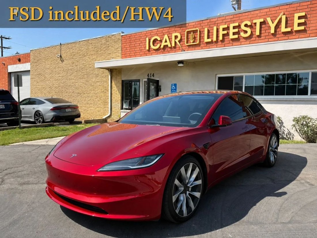 Sedan in Arcadia, CA, United States 1 - 18049087