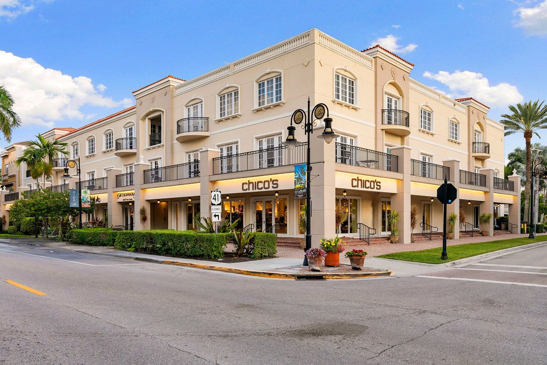 Condo in Naples, Florida, United States 1 - 18080252