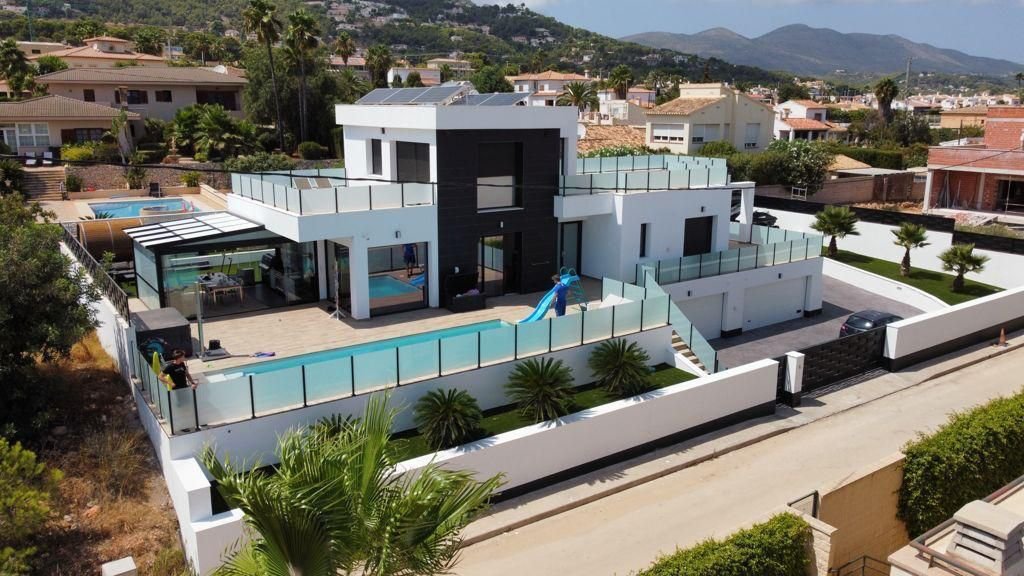 House in Calp / Calpe, Valencian Community, Spain 1 - 18080632