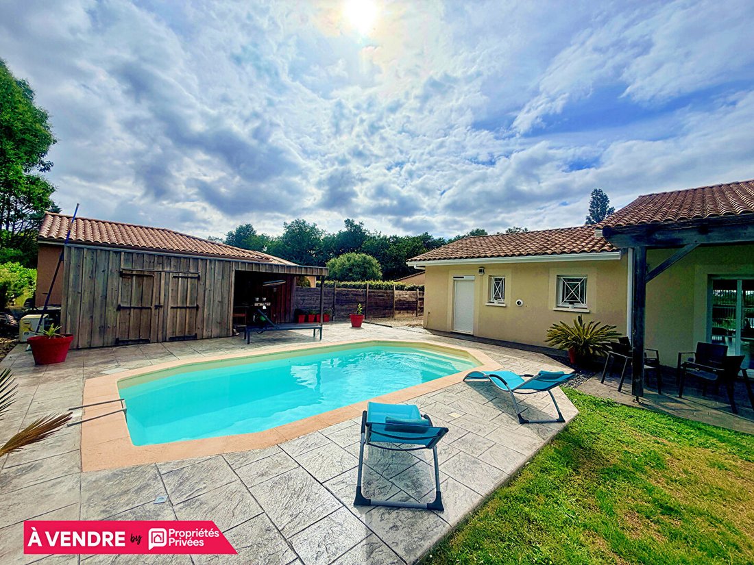 Villa in Camblanes-et-Meynac, Nouvelle-Aquitaine, France 1 - 18080382