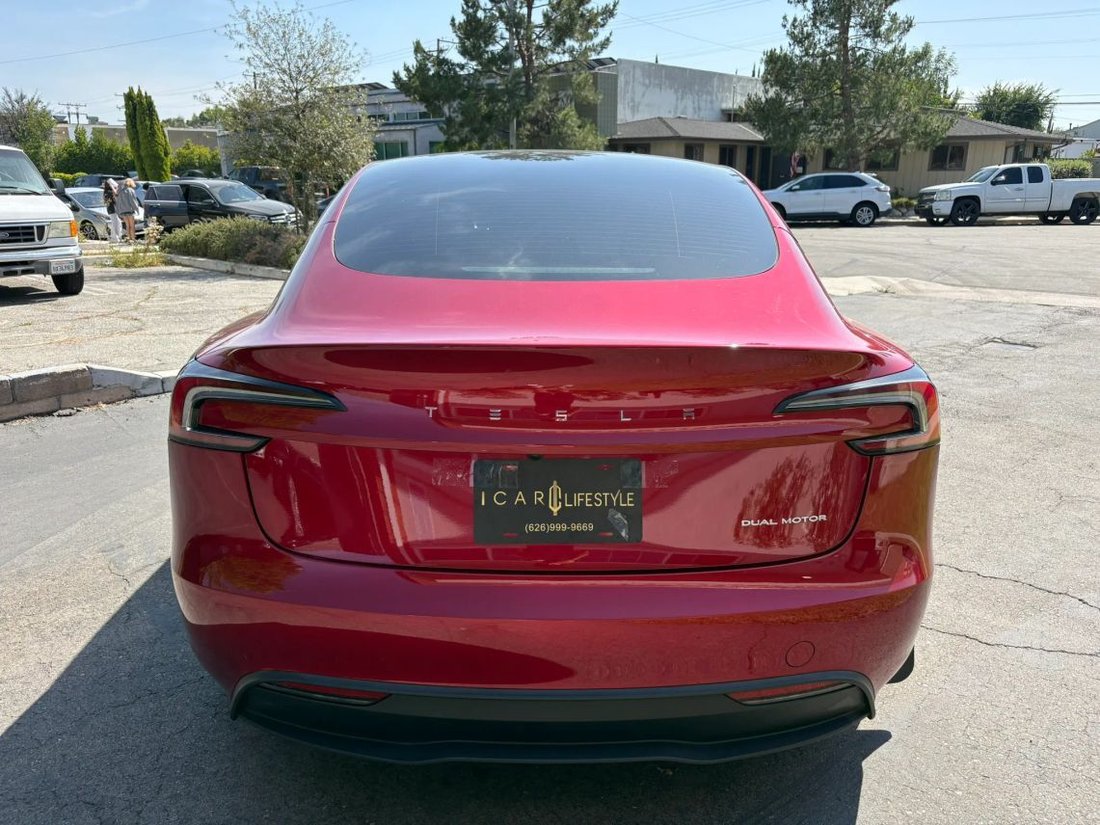 Sedan in Arcadia, CA, United States 5 - 18049087