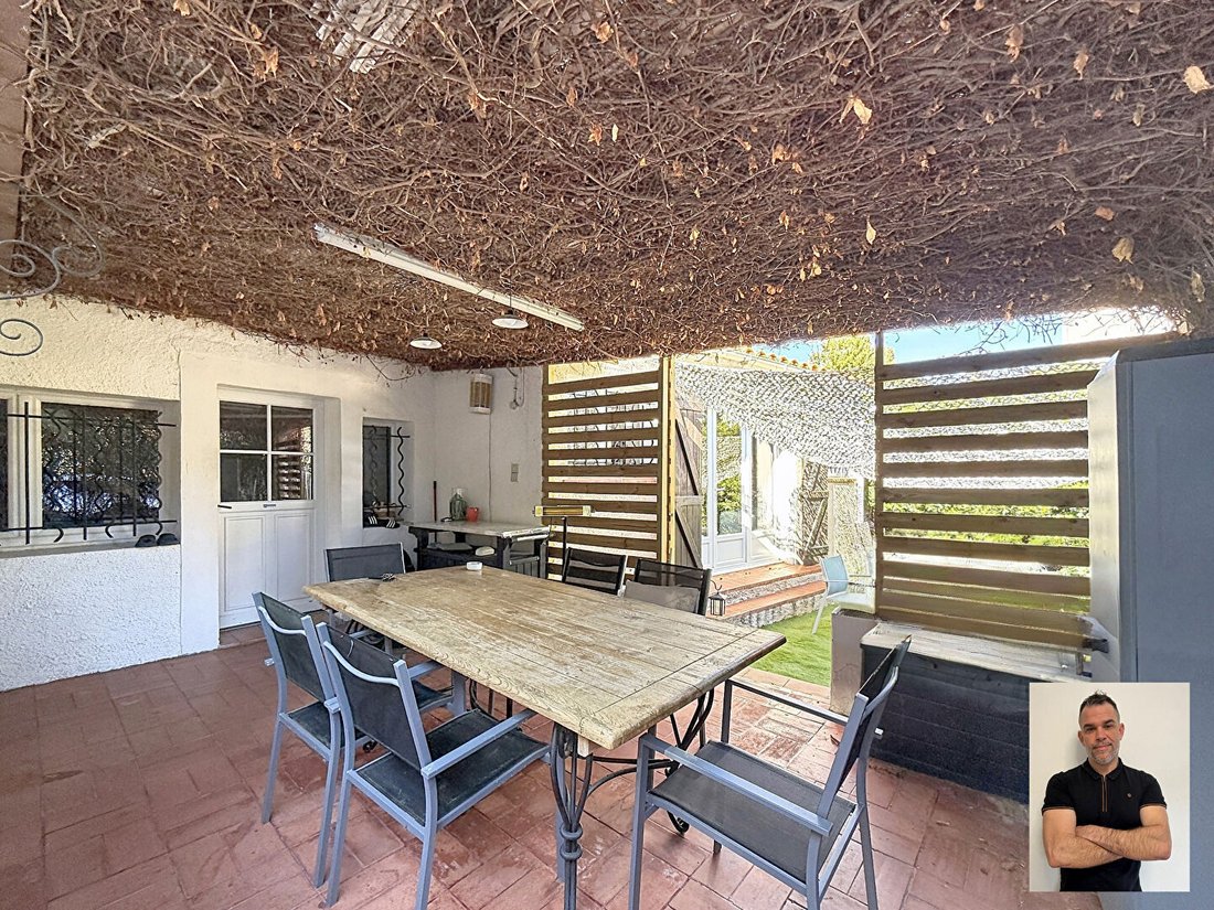 Villa in Le Village-L'Esperon, Sausset-les-Pins, France 5 - 18080384