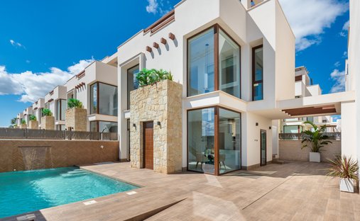 Apartment in Los Montesinos, Valencian Community, Spain 1