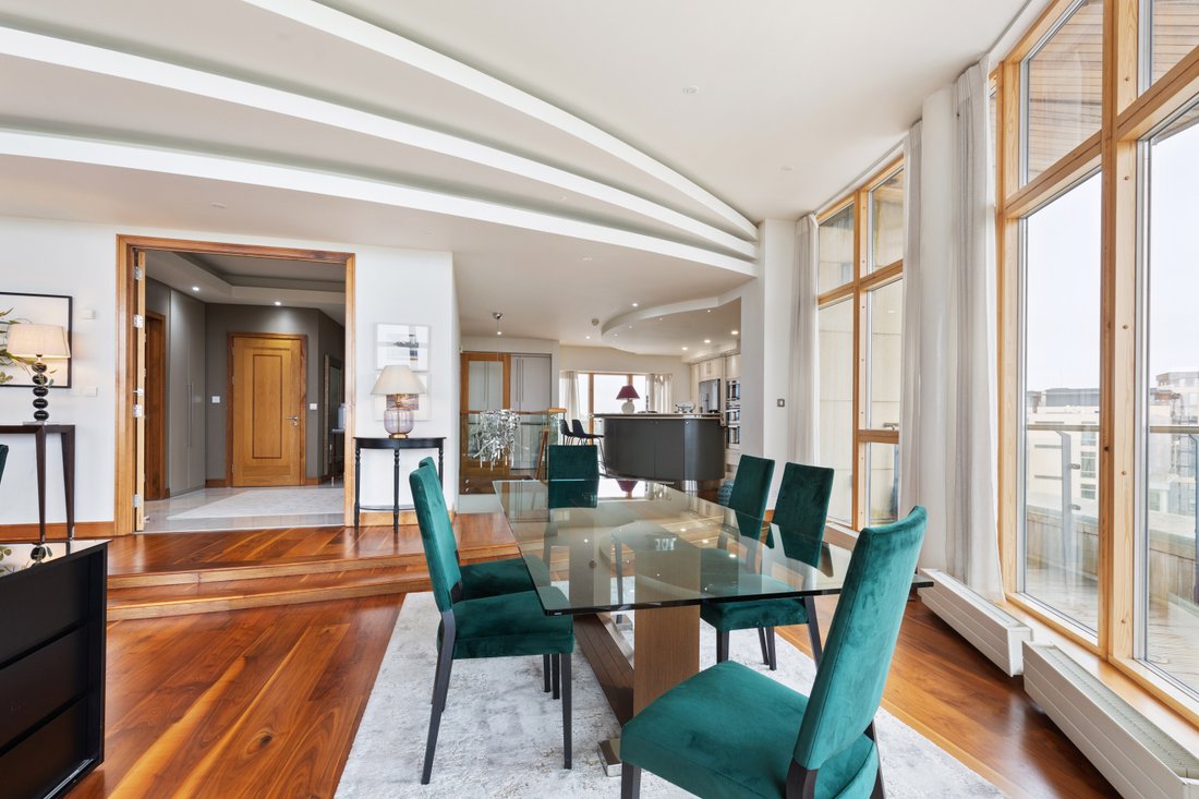 Apartment in Dublin, County Dublin, Ireland 5 - 18080722