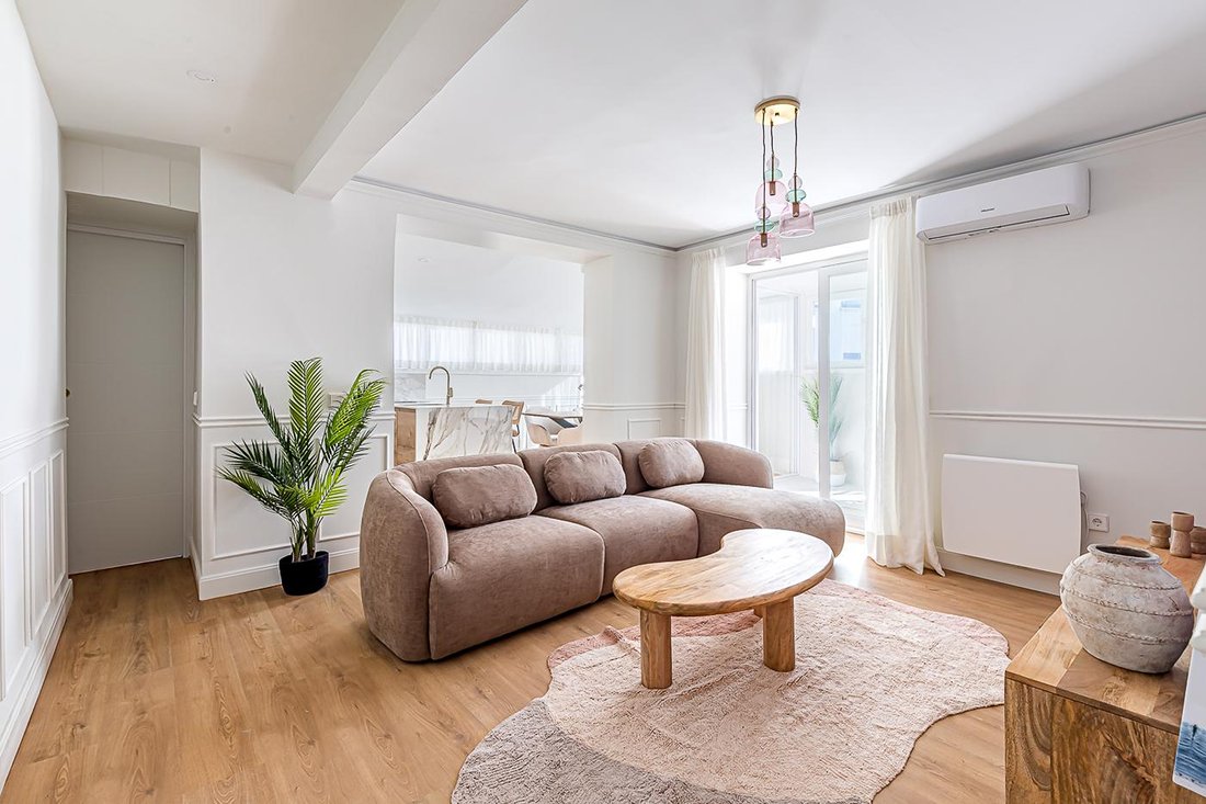 Apartment in Chamberi, Madrid, Spain 4 - 18080735