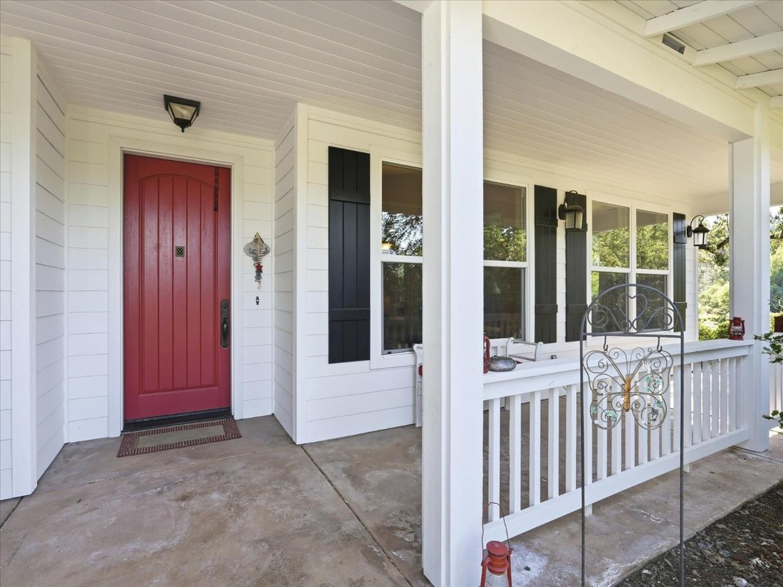 House in Oakhurst, California, United States 5 - 18080721