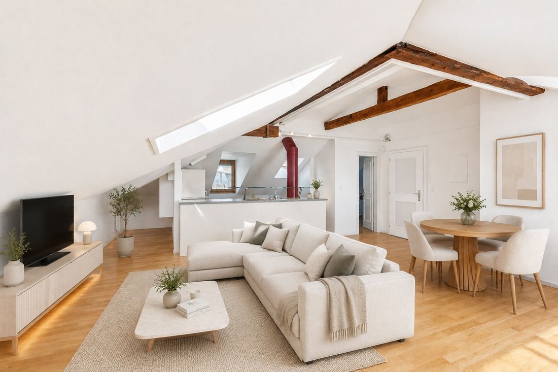 Ideal Location And Absolute Charm 2 Minutes From The Station