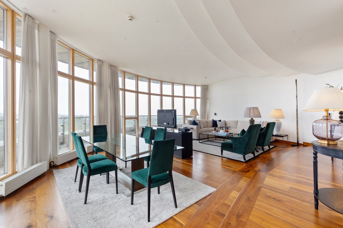 Apartment in Dublin, County Dublin, Ireland 4 - 18080722