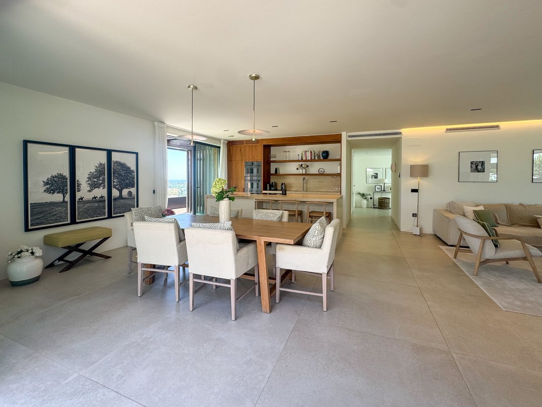 Penthouse in Sotogrande, San Roque, Andalusia 2 - 18080737