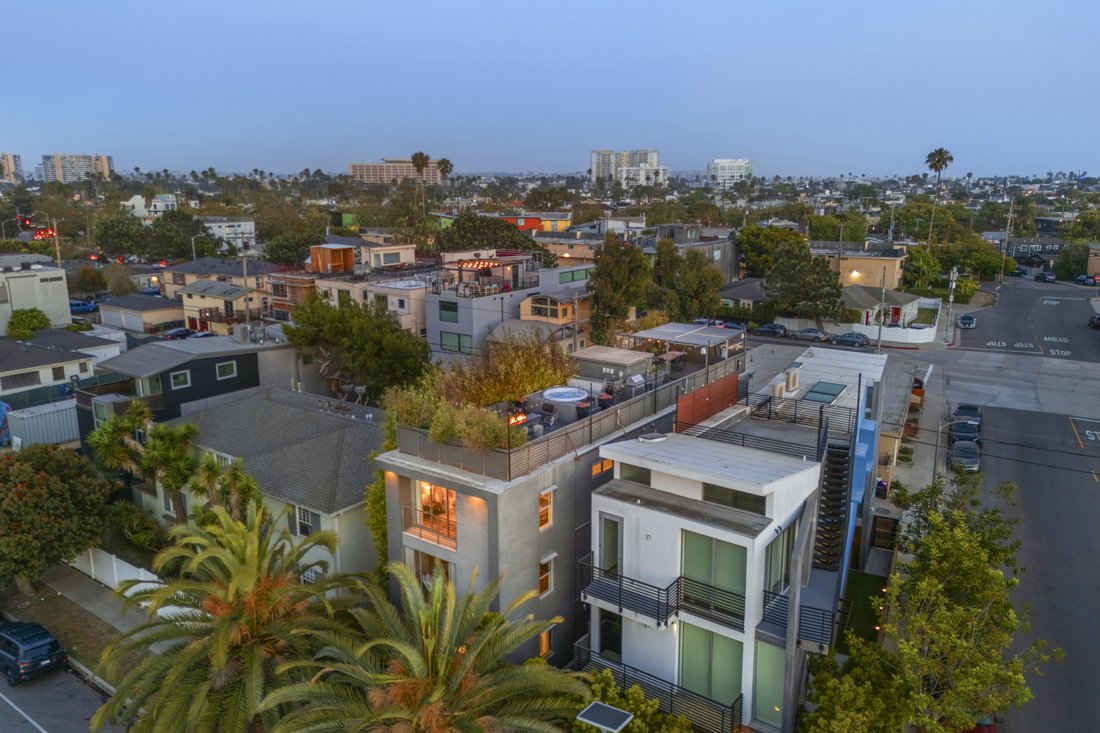 Casa en Los Ángeles, California, Estados Unidos 2 - 18056065